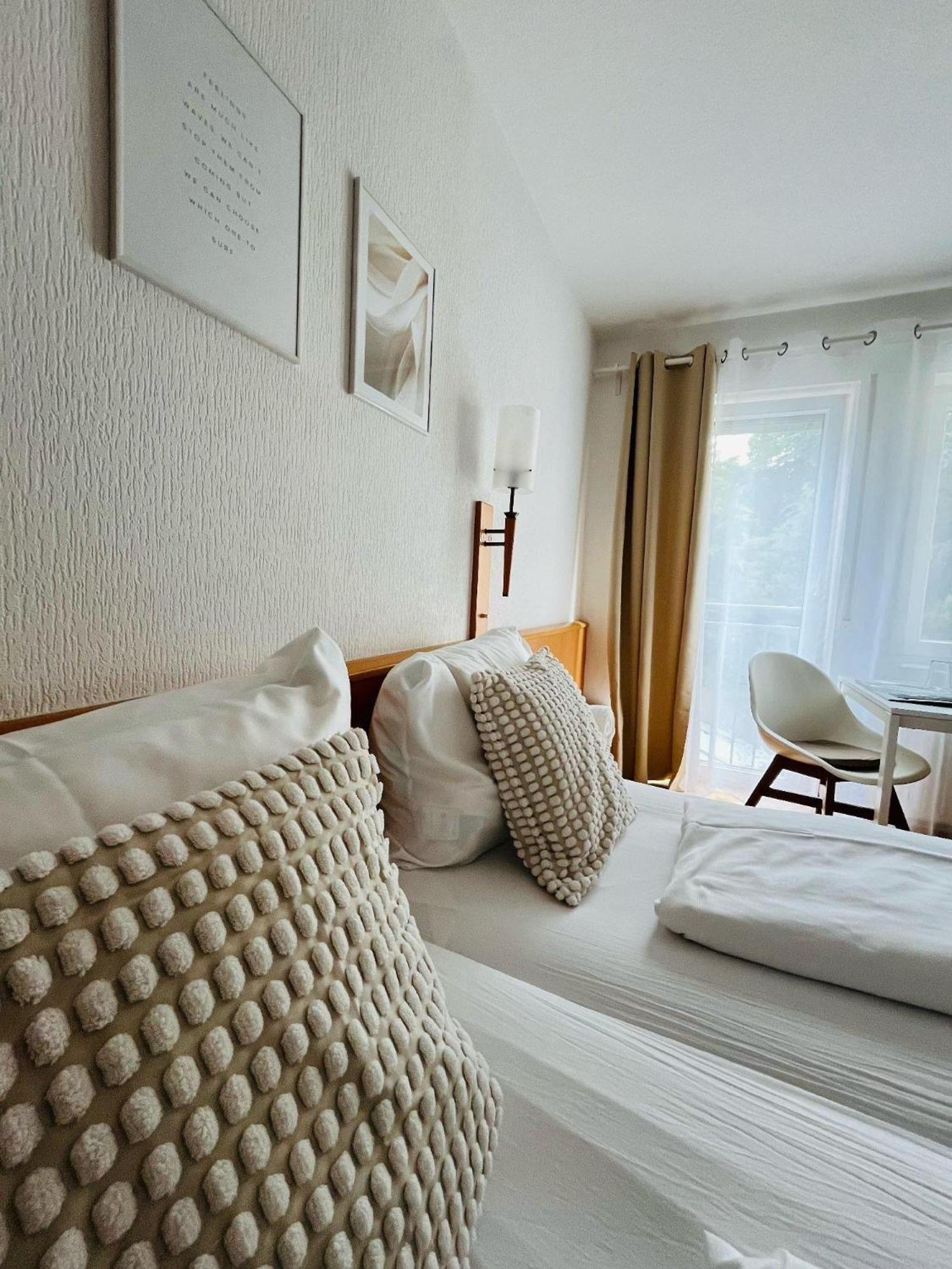 Am Landhaus - Gästezimmer&Frühstück Walsheim Zimmer foto
